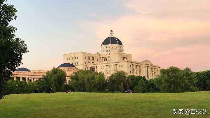 上海外国语大学，外语专业实力强劲热爱的英语的学生值得报考