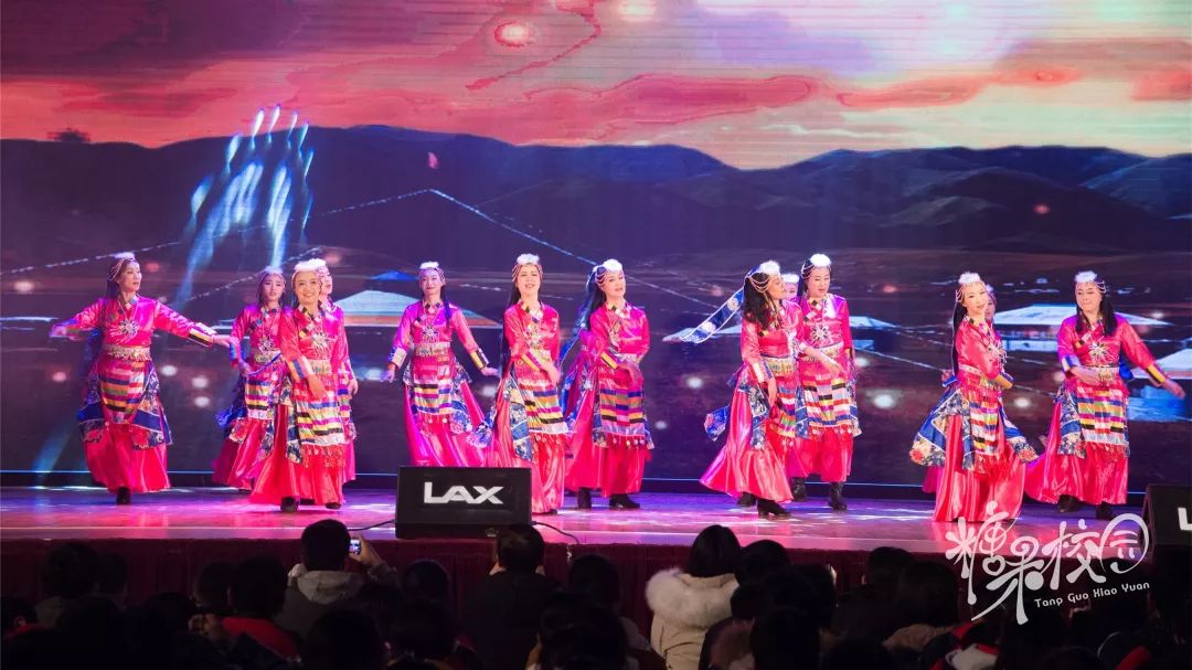 缘聚求实谱写历史篇章展望未来开启迢迢征程昆十中白塔新年盛会