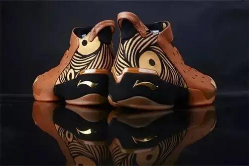 白马长枪麦迪集锦,阿迪达斯麦迪新鞋曝光