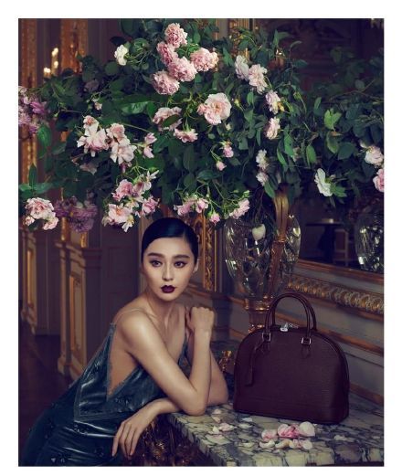 范冰冰回归巴黎时装周,范冰冰重回米兰时装周