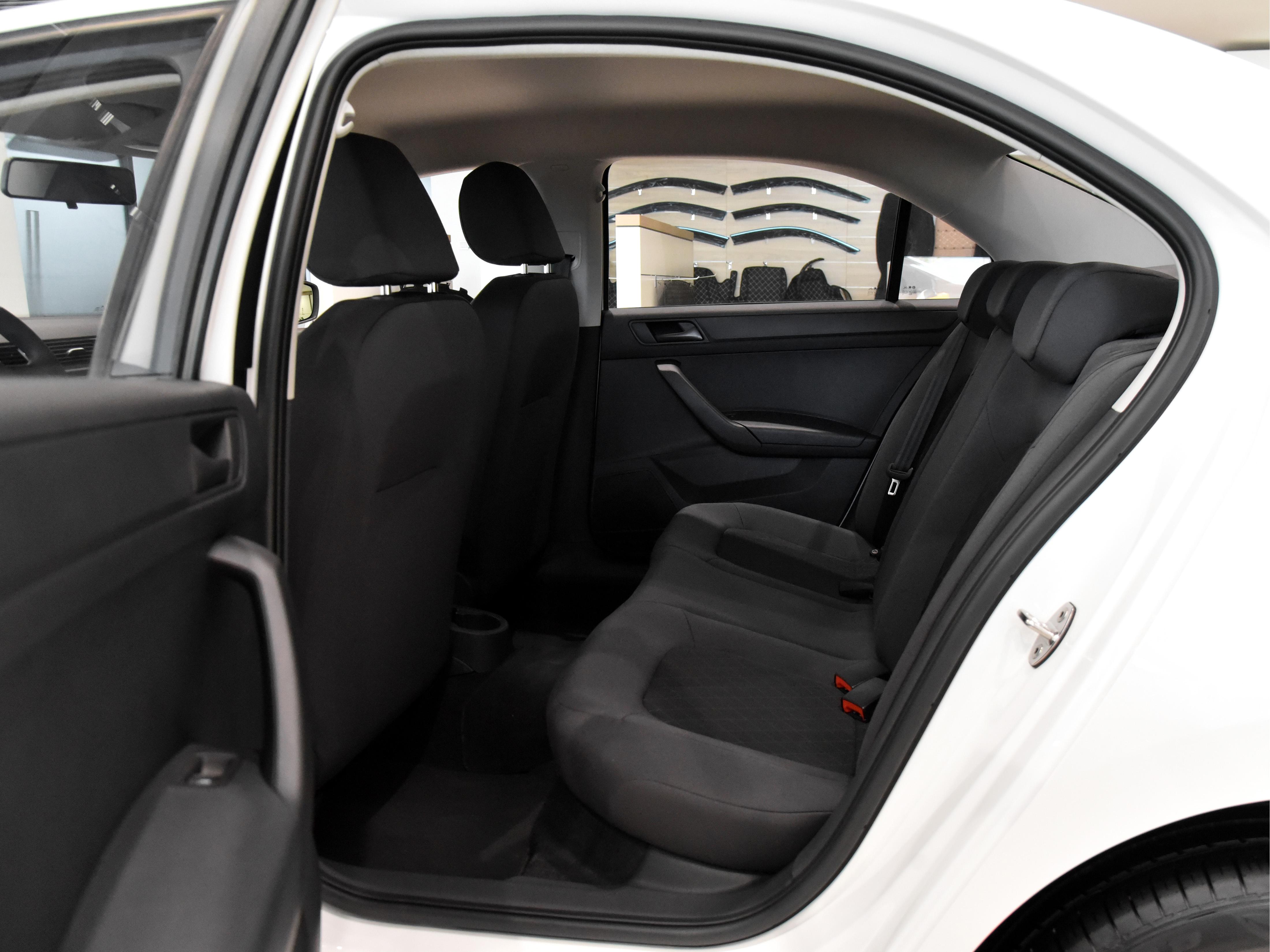 5.6l100km油耗多少钱一公里,5.6l油耗什么水平