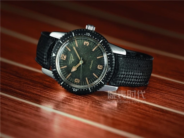 你愿意花两千买鞋吗,浪琴潜水表是哪一款