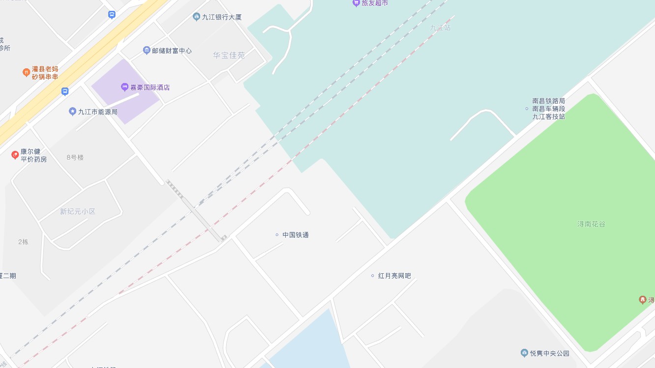 从九江火车站通道浔南大道（汽车站）这边的一条小路