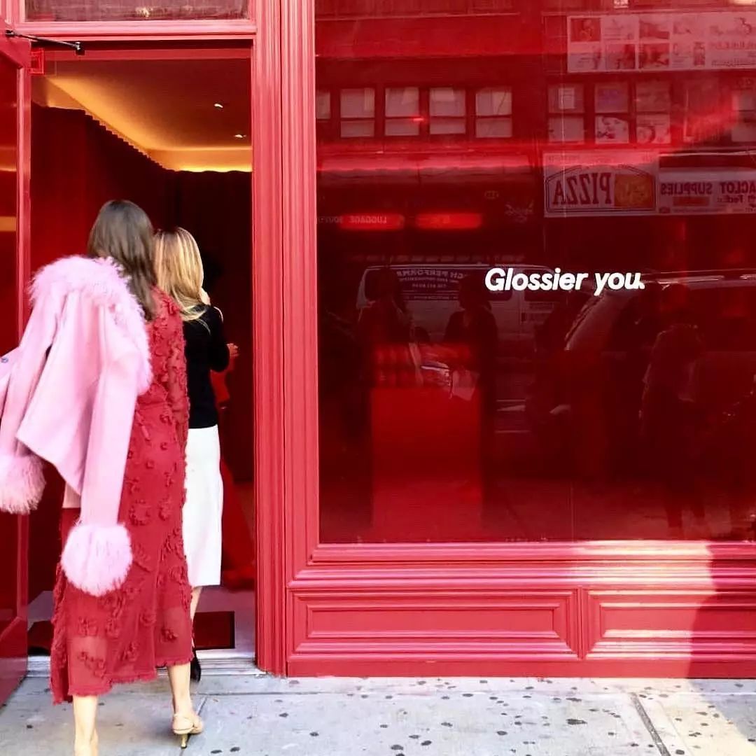 带你看一下颜值高好用的好物,带你们看看美妆博主的底妆