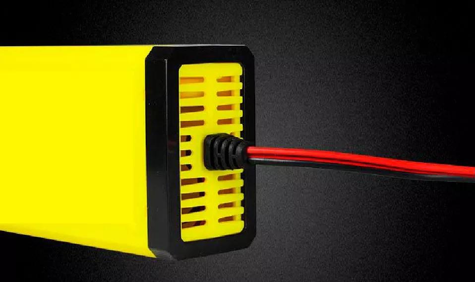 电动车电池放久充不进电怎么办,电动车72v充不进电是电池有问题吗