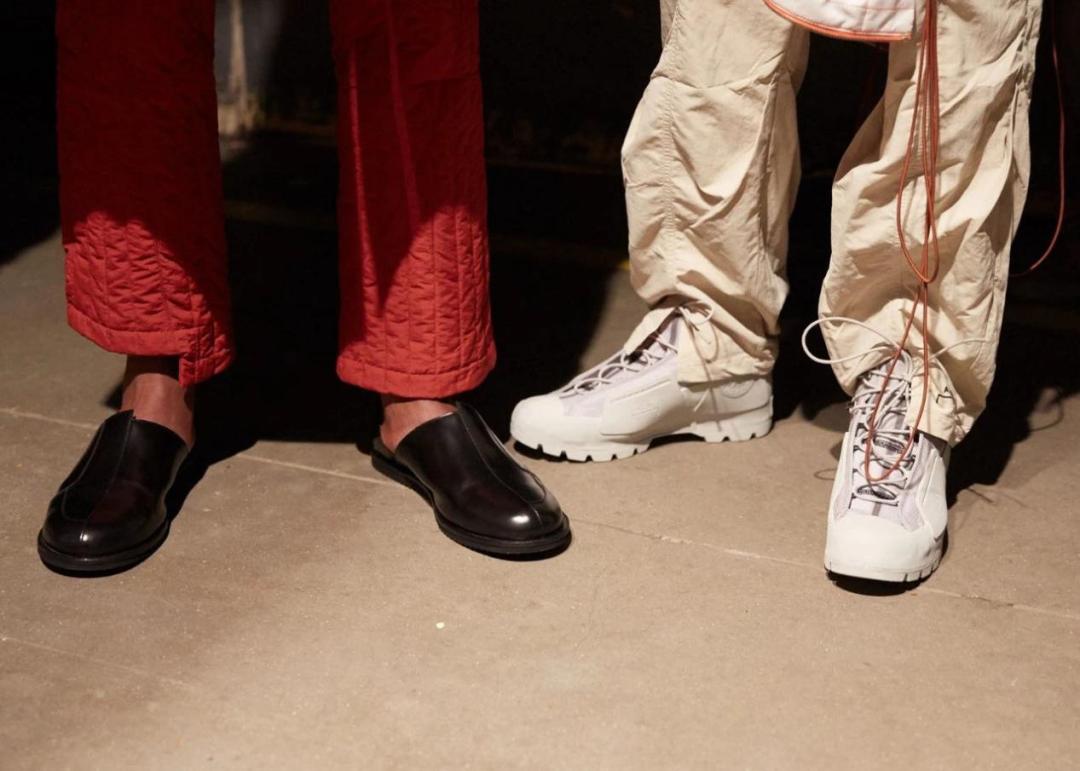 “后球鞋时代”来袭，你会放弃球鞋吗？