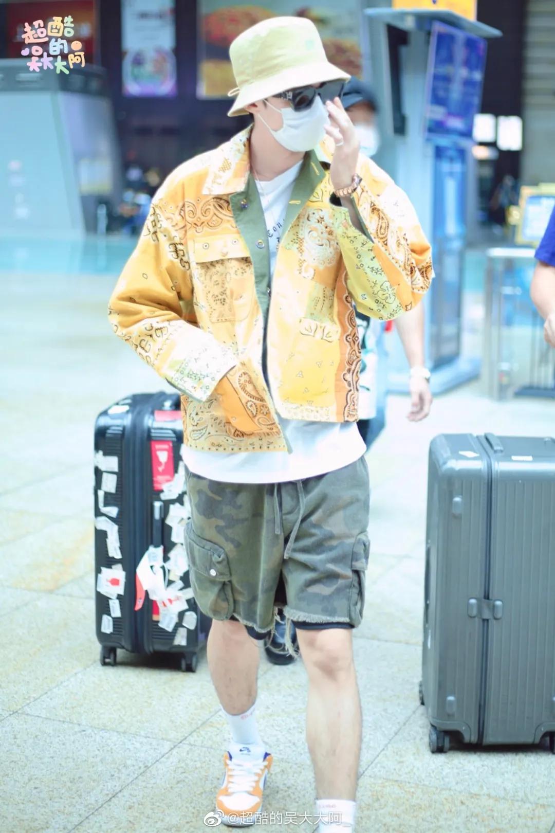 allwhite质感穿搭,allwhite穿搭小个子西装