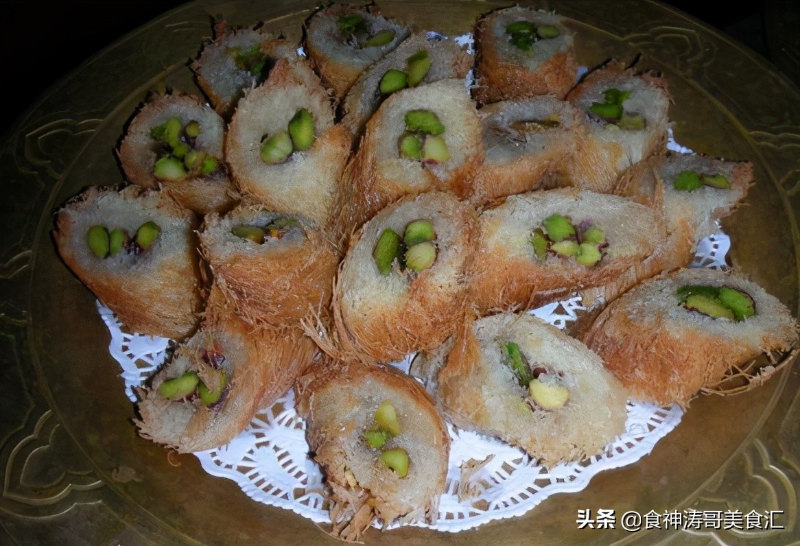 沙特家庭的一日三餐，营养过剩导致胖人太多，无奈宣布减肥换黄金