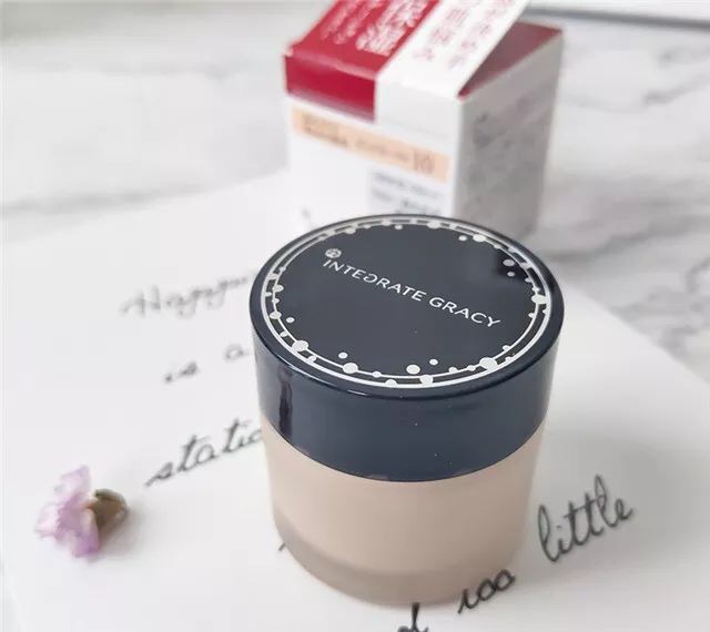 超强遮瑕粉底液,选择一款最适合你的粉底液