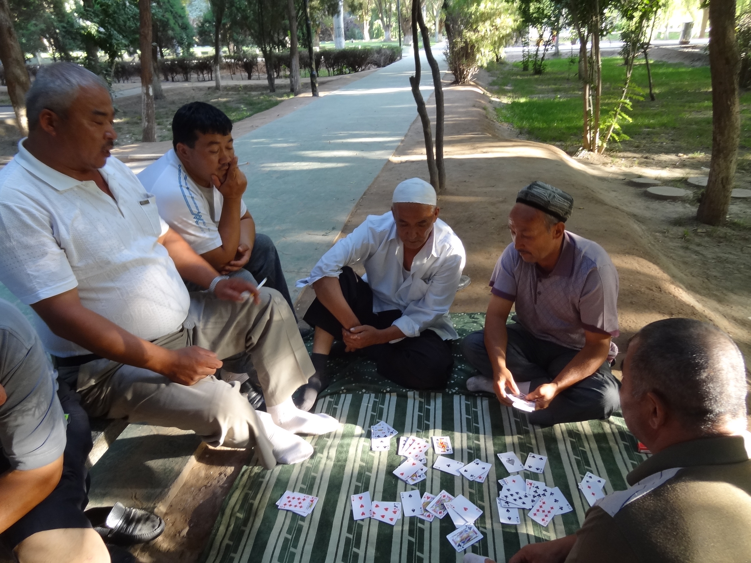 *疆新**南部边境城市喀什，剪影当地人的安逸生活