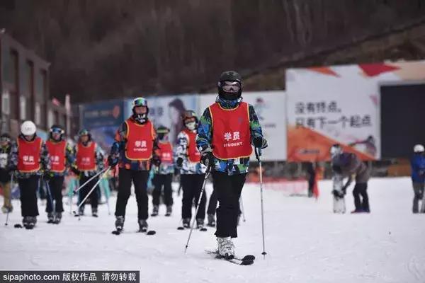 目前北京规模最大的滑雪场是哪个,北京南山滑雪场位置在什么地方