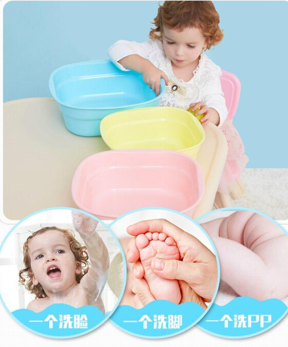 给宝宝清洗小PP，男女宝宝方法可是有区别哦！听听张思莱怎么说吧