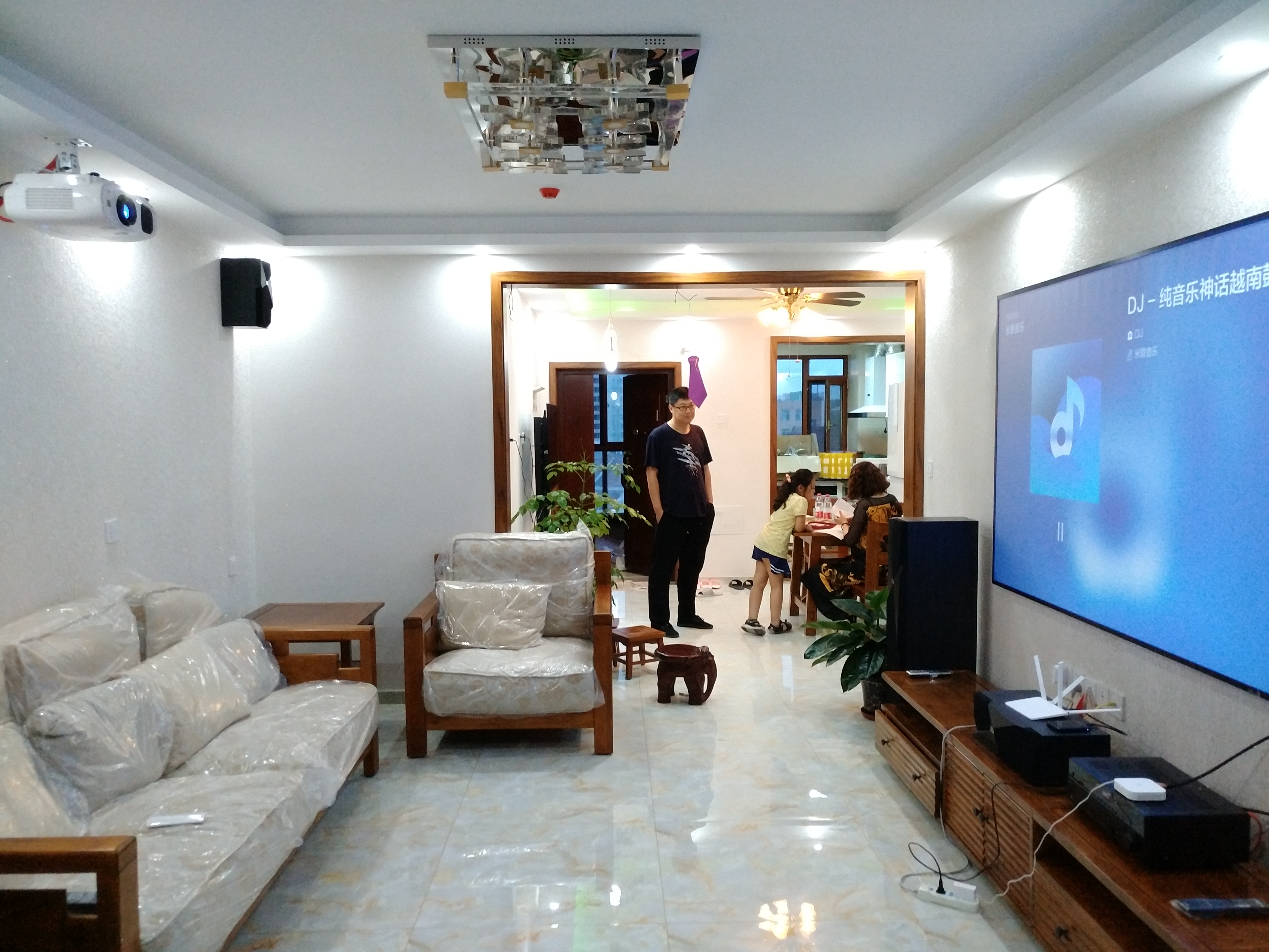 jblstudio2905.1闊冲搷鎺ㄨ崘,jbl瀹跺涵褰遍櫌闊冲搷190