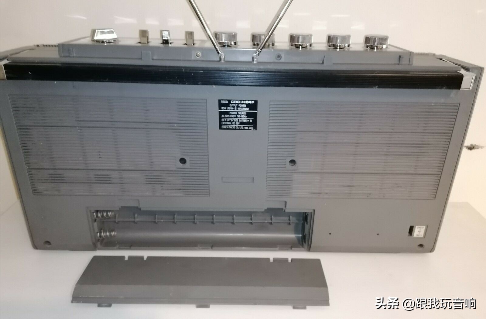 80年代康宁Conion推出的一款CRC-H84F便携式收录机音响