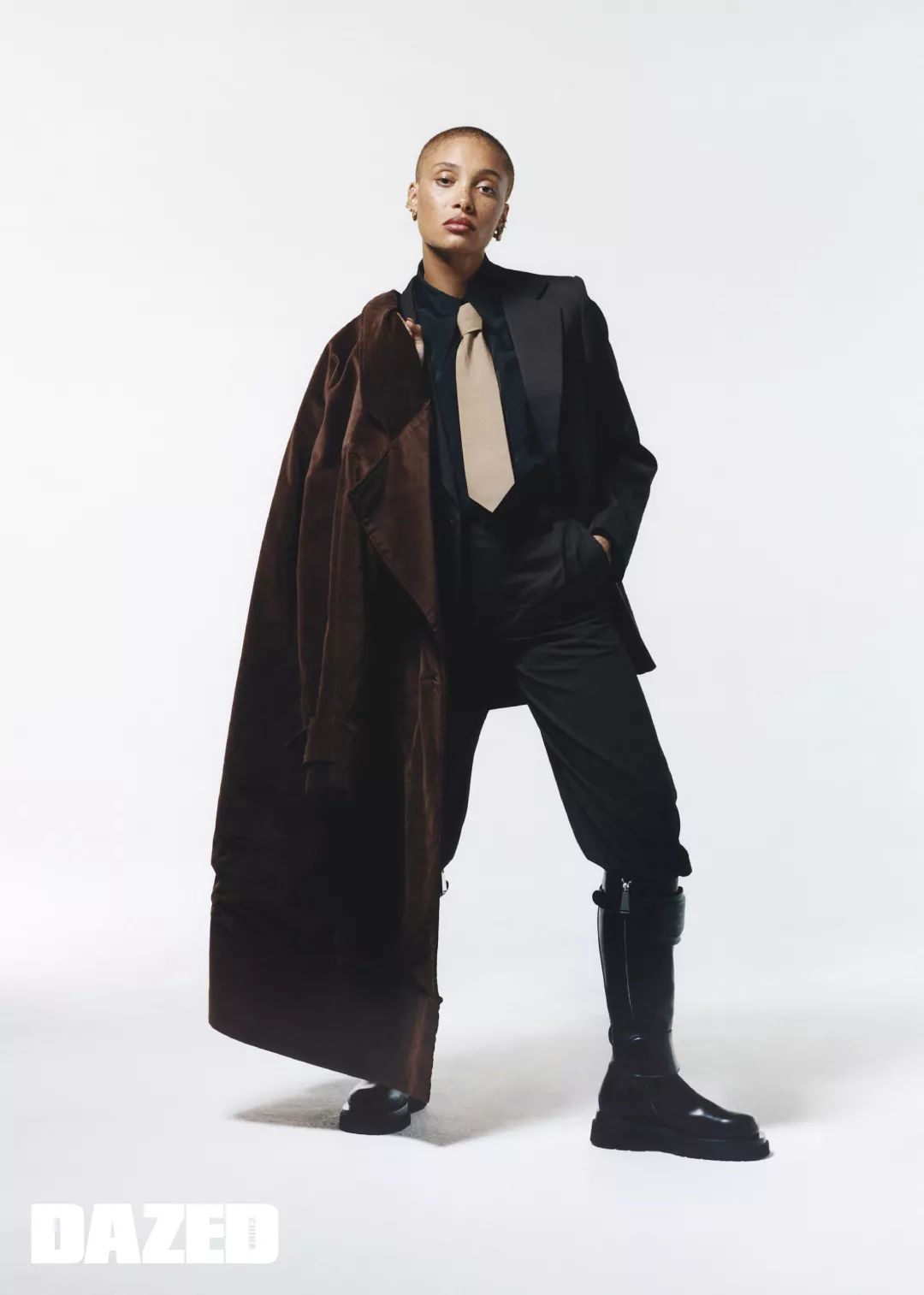 AdwoaAboah:给女孩们