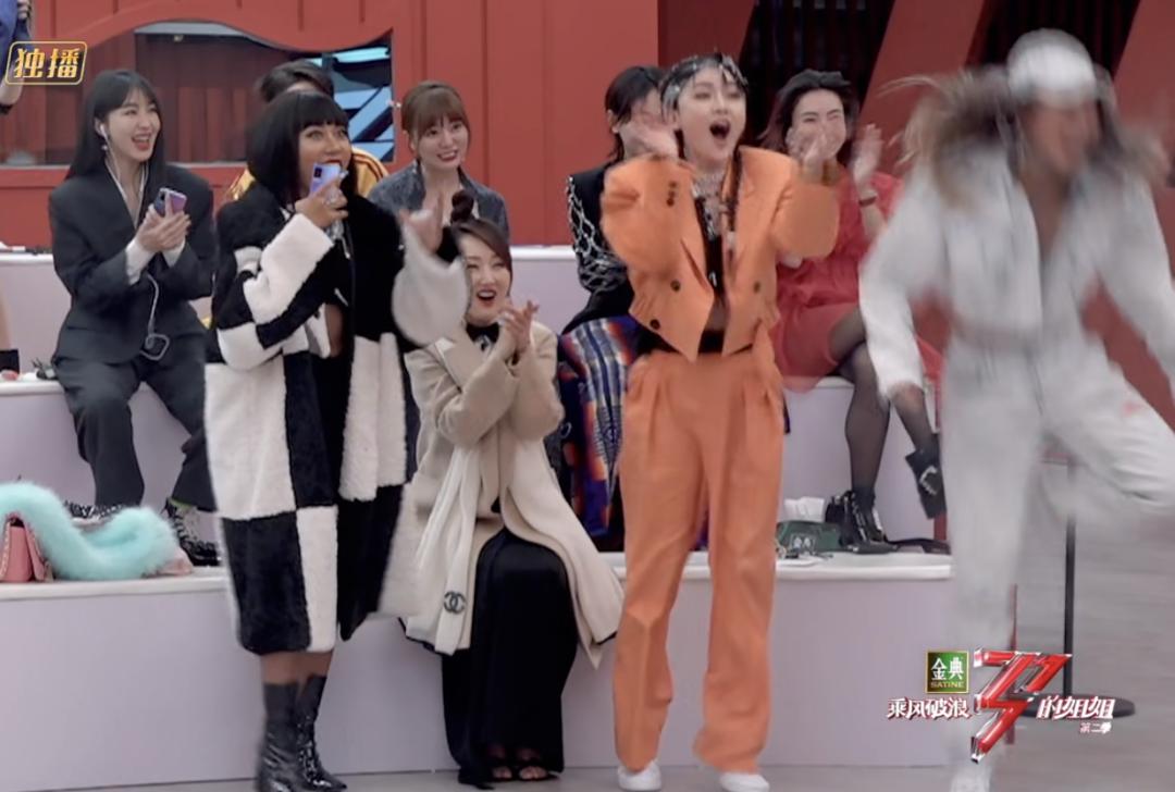 真欢乐完整版原唱,好欢乐喜剧人