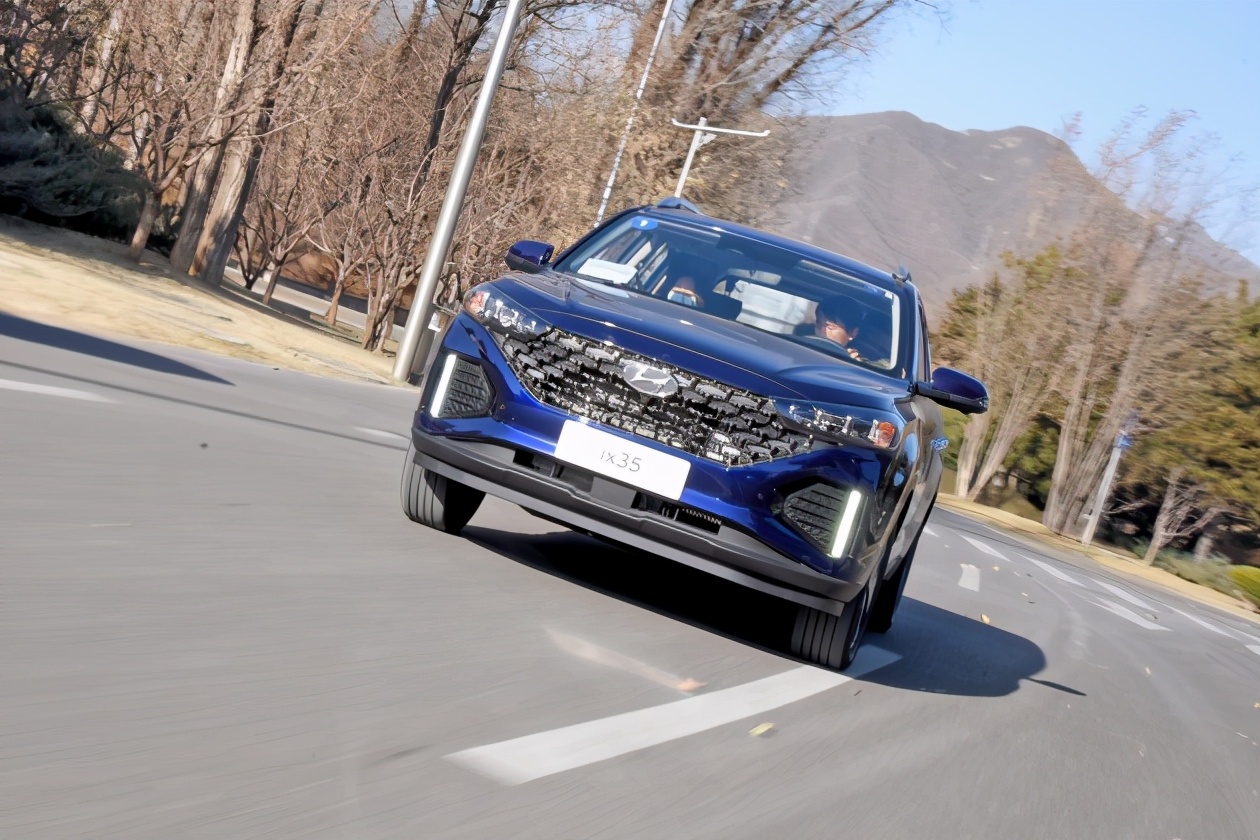 新款换代ix35试驾,试驾ix35现代2021款2.0自动挡