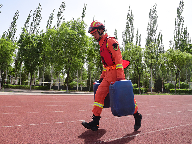 以考促训砺真功苦练技能谋打赢——山西总队第四考核组深入朔州支队开展2021年度冬训达标考核工作