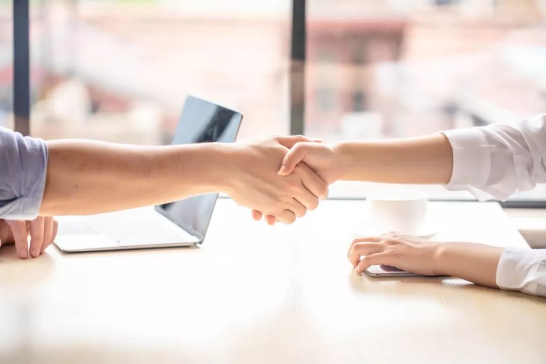 当你的老板爱上你,怎么让老板爱上自己