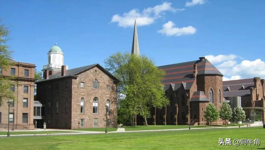 青岛二中三次录取机会,青岛二中2022届优秀毕业生名单