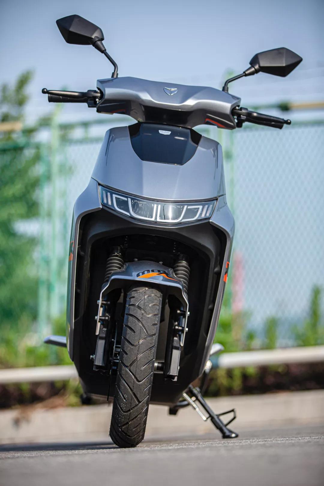 雅迪轻便摩托T9D能装多大电池,雅迪t9