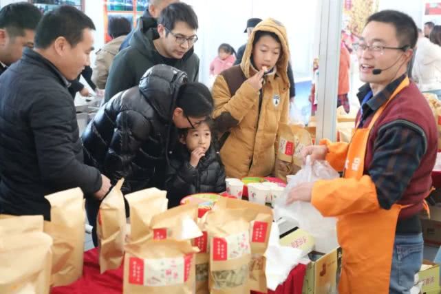 金沙滩啤酒城年货节,金沙滩啤酒城年货节图片