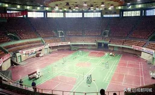 成都运动设施最全的地方,成都免费运动场
