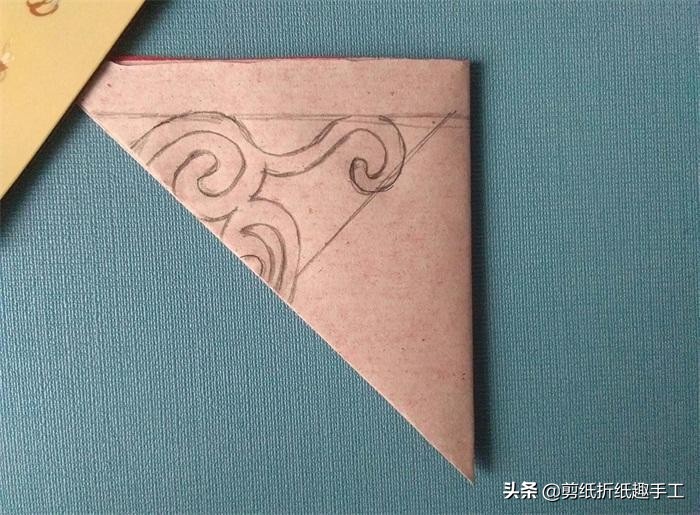 福字的由来过年为什么要贴福字,过年时倒着贴福字的寓意