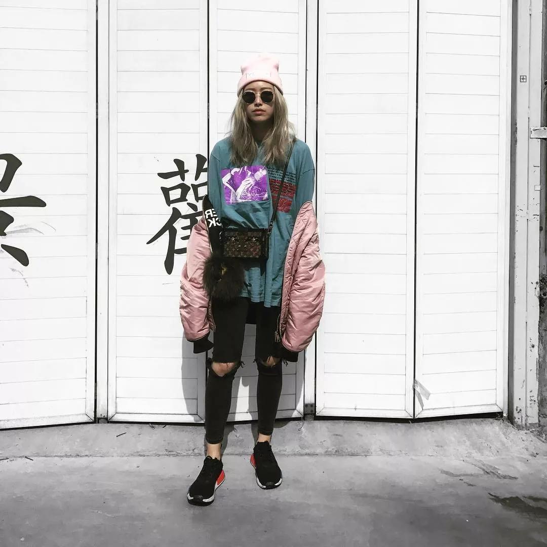 女版陈冠希斜戴帽子,女版陈冠希斜戴帽子网红