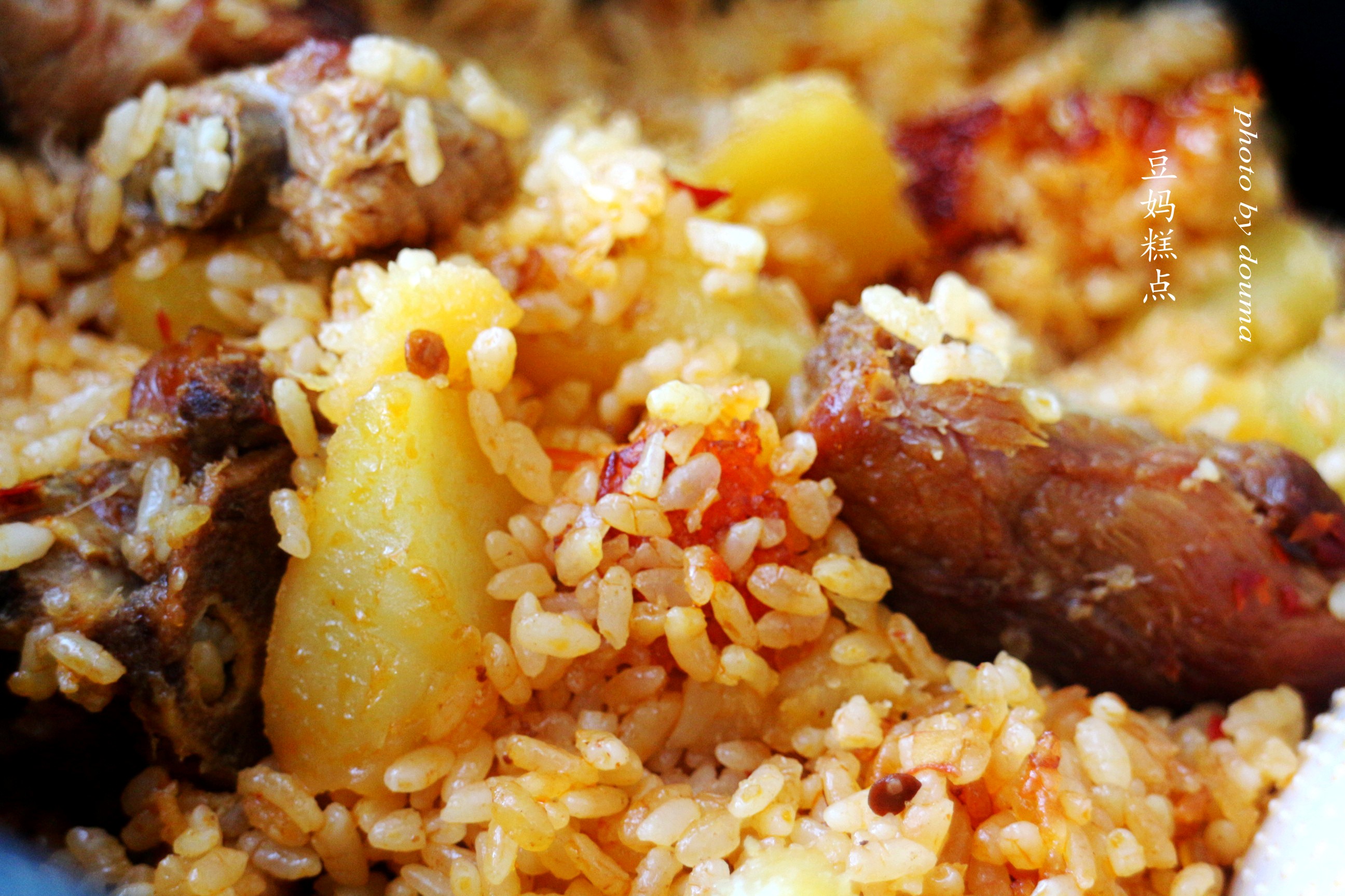 电饭煲焖饭菜饭一起做,电饭煲怎么做最好吃最简单