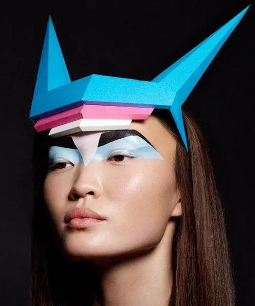 女人出门不要打扮得太漂亮,女孩子出门一定不要打扮漂亮