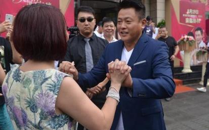 tvb魏骏杰曝婚变,前tvb演员魏骏杰回应前妻被打