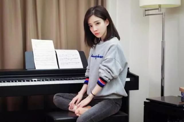 冯提莫的工作人员,冯提莫工作者