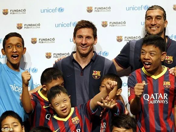 重磅｜慈善，是每个人都做一点点，“一双足球鞋”公益活动上线