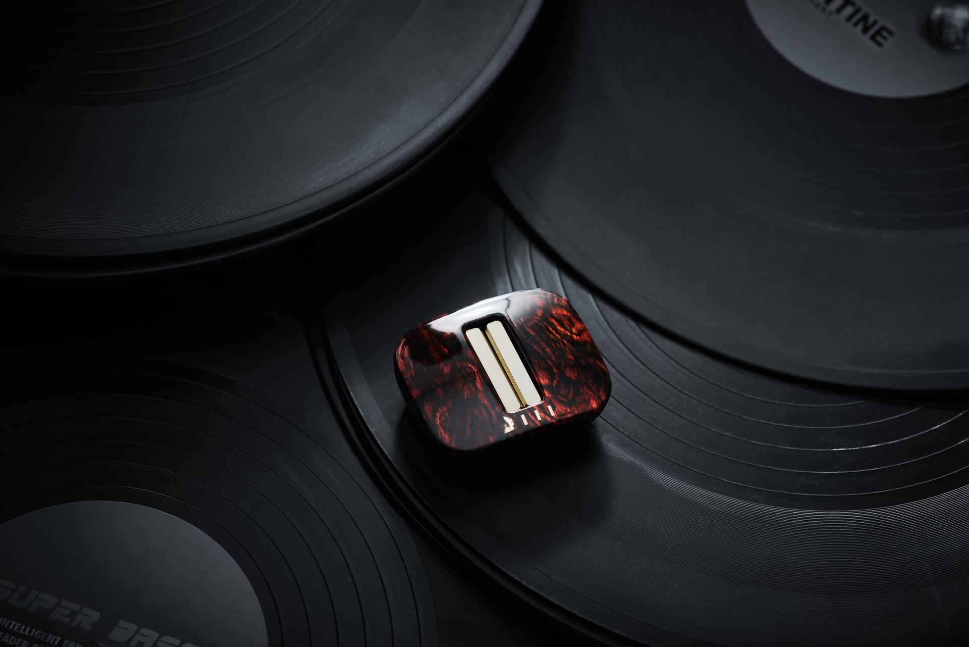 雷军将发超大杯小米10,雷军超大杯最新视频