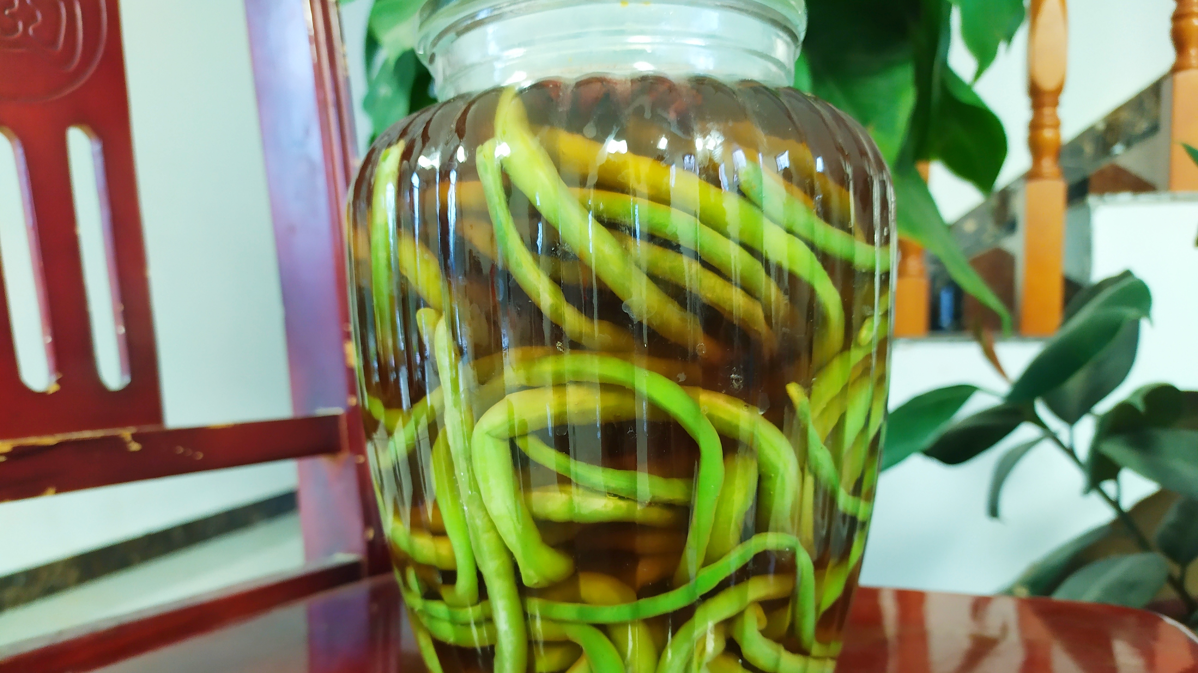 怎样做酸豆角吃了健康一点,怎样在家做酸豆角才好吃