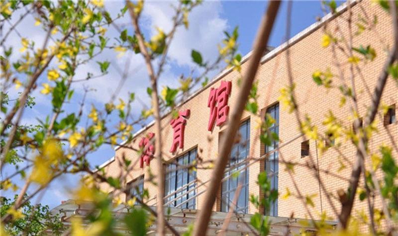 承德一中，承德市最好的中学，不就收反驳，就读的感受是怎样的体验