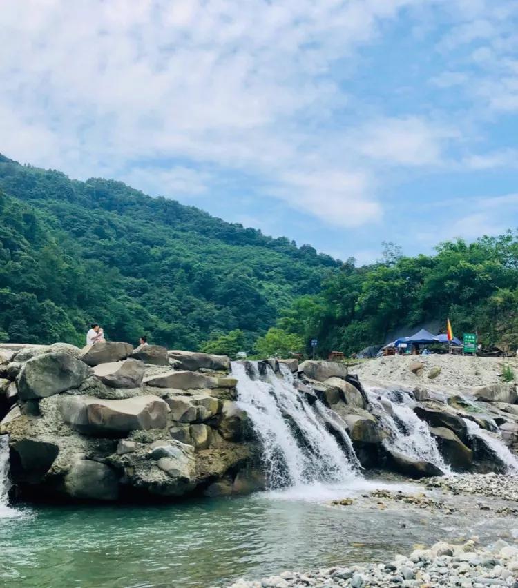 成都周边耍水自驾游,成都周边耍水都关闭了吗