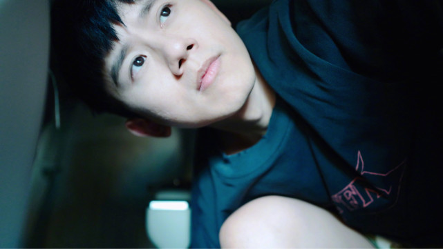 谢娜陪张杰去缝针,谢娜陪张杰去缝针视频