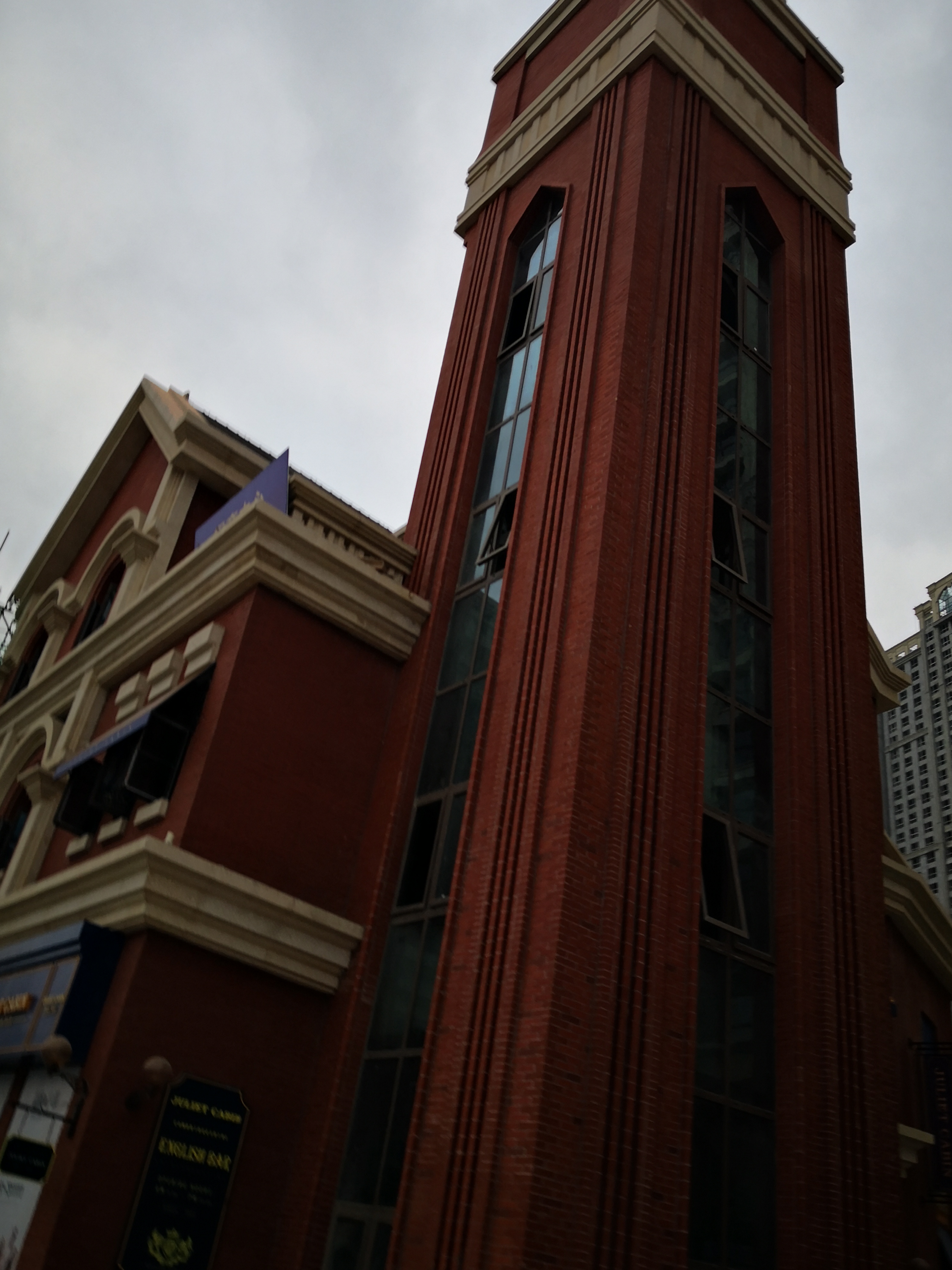 哇塞！兰州惊现欧式一条街？