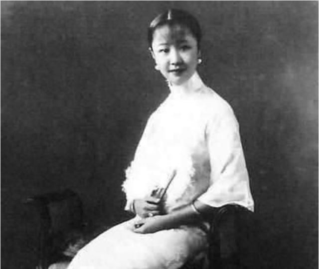 清朝最后一位格格溥仪的亲妹妹,她是清朝最后一位格格