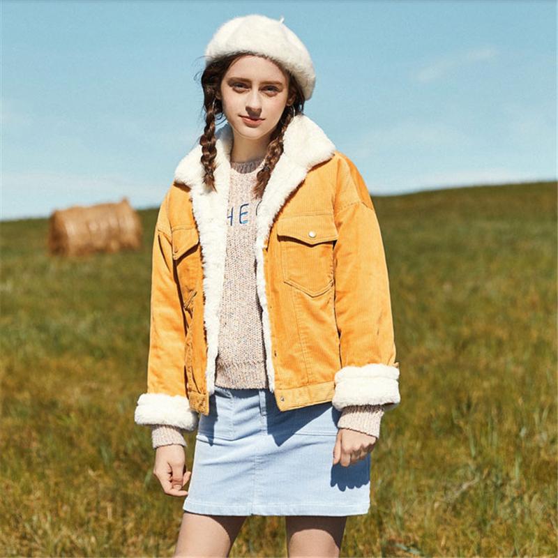 今年最流行的小个子棉服,最近很火的棉服韩国