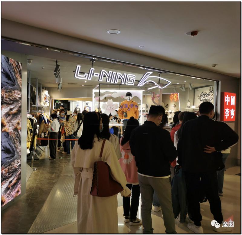 引发震怒！一双李宁鞋炒到快5万！穿了可以长生不老吗？