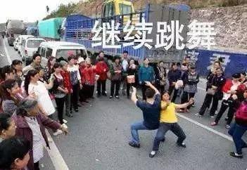 群魔乱舞啊！这届港姐颜值说断崖式下跌真不夸张……