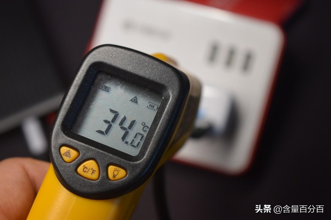 ankernanousb-c充电器,ankerpd充电头18w评测