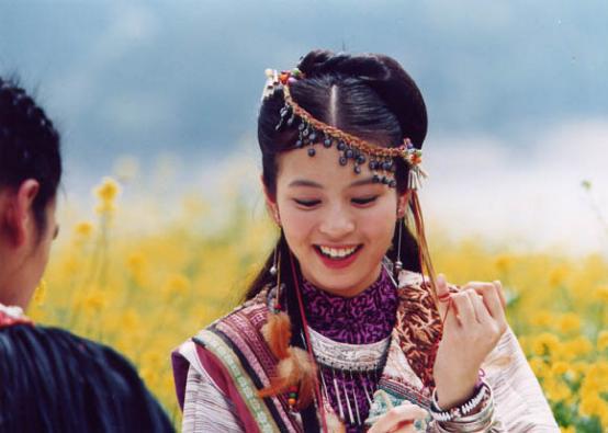 胡歌刘诗诗是唐人影视的艺人吗,以前的演员胡歌刘诗诗