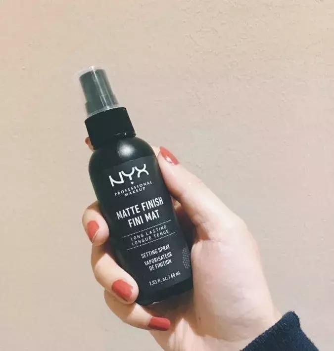 定妆喷雾持久不脱妆第一名袖套,柏瑞美定妆喷雾12小时不脱妆