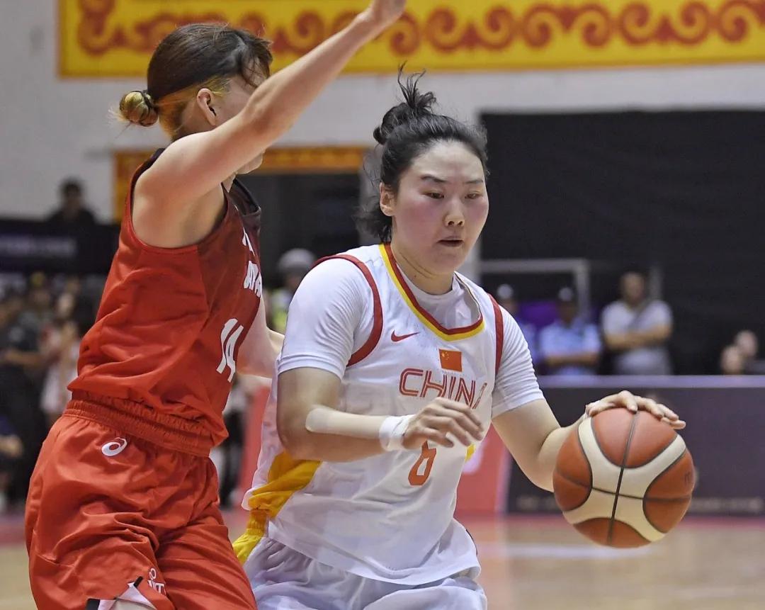 中国女篮武桐桐在山西队的比赛,山西女篮队长武桐桐回归赛场