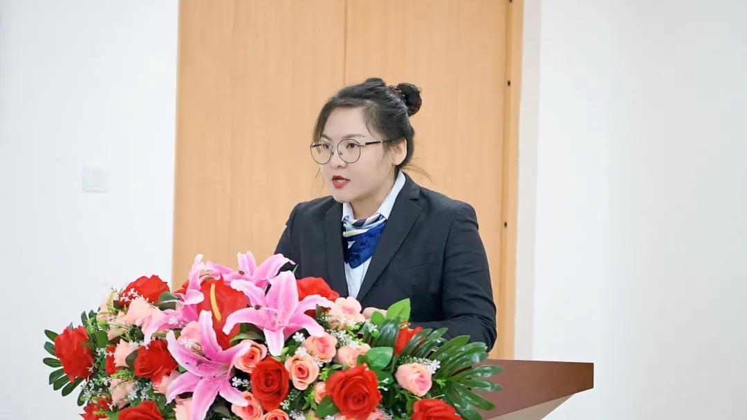 鍩规枃闄曡タ寤跺畨,婀栧窞鍩规枃鐝骇椋庨噰