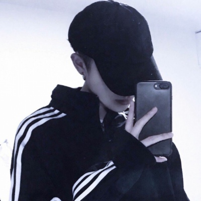 失落绝望到极致的男生头像,伤感头像男生孤独绝望颓废落泪